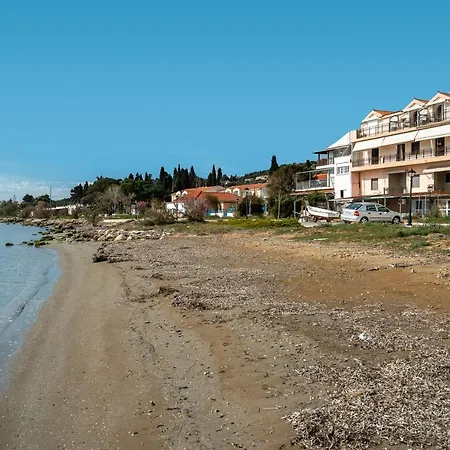 Zois 3 Apartamento Lixouri